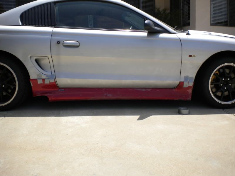 Roush Side skirts 9498