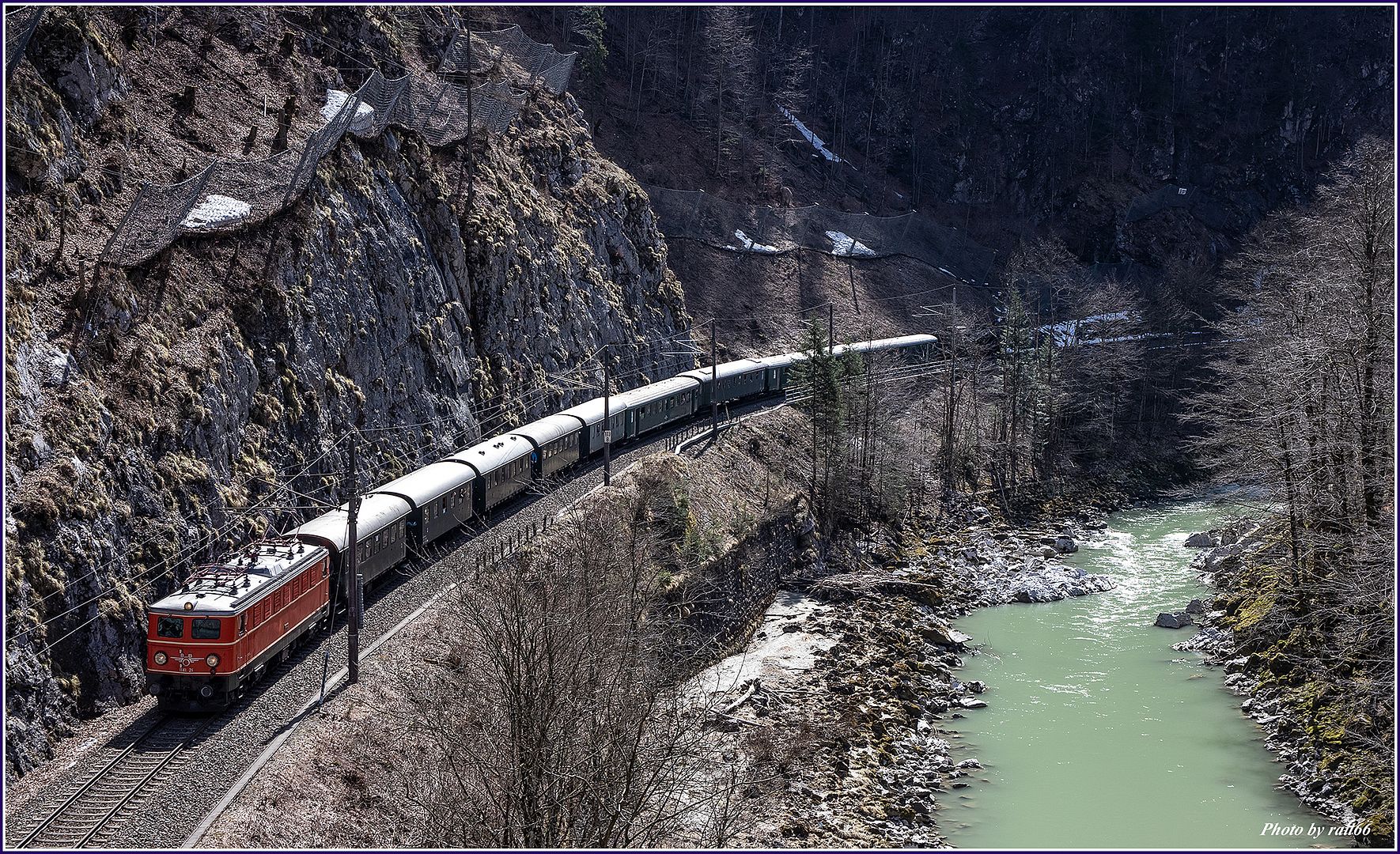 https://i51.photobucket.com/albums/f385/rail66_1/westbahn/nebenstrecken/ennstalstrecke/130_04_00302_zpsygrn2rcr.jpg