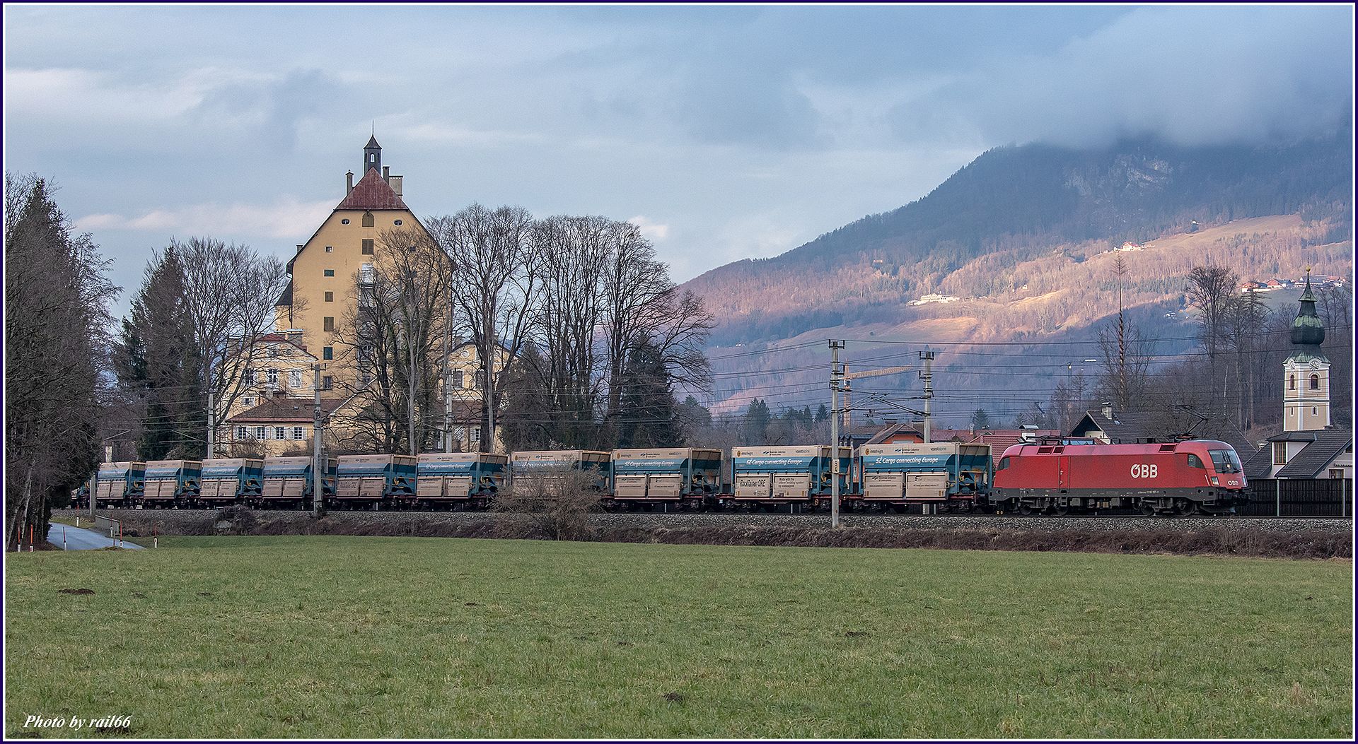 https://i51.photobucket.com/albums/f385/rail66_1/westbahn/salzburg/200/200_01_06222_zpsstbnuzuu.jpg