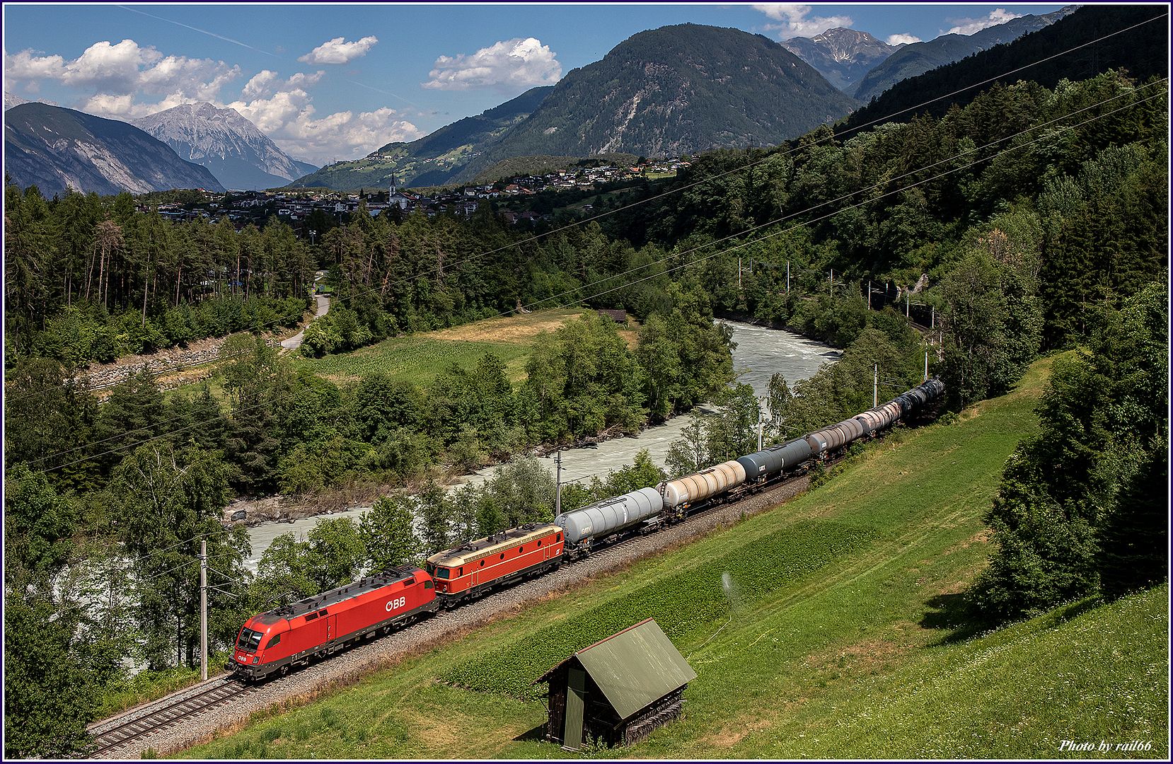 https://i51.photobucket.com/albums/f385/rail66_1/westbahn/tirol/400_02_09207_zpse3gdqllc.jpg