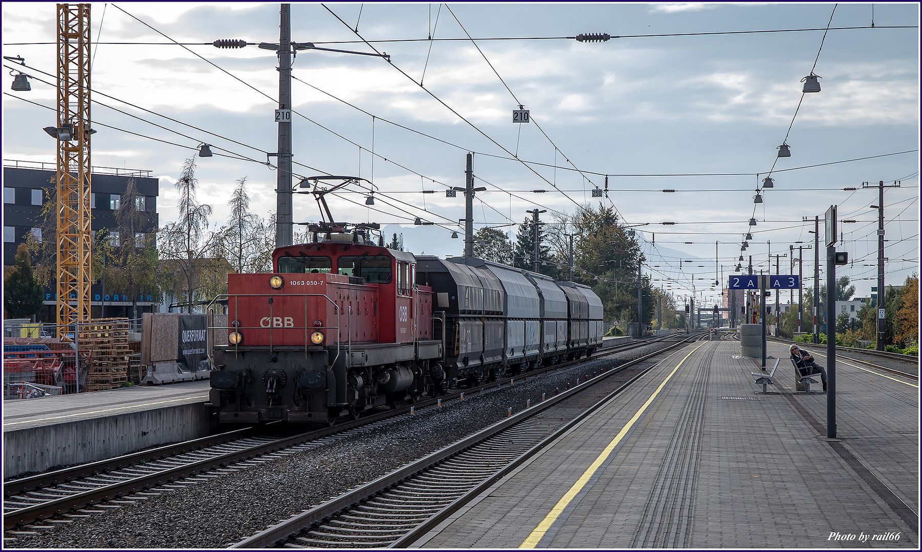 https://i51.photobucket.com/albums/f385/rail66_1/westbahn/vorarlberg/401_02_10005_1_zpsrlca0was.jpg