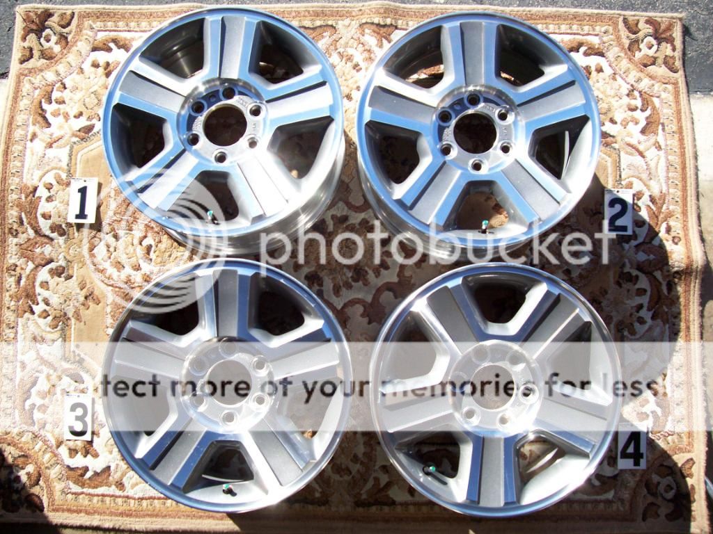 The picturesbelow are Actual of the wheels/rims you are bidding on